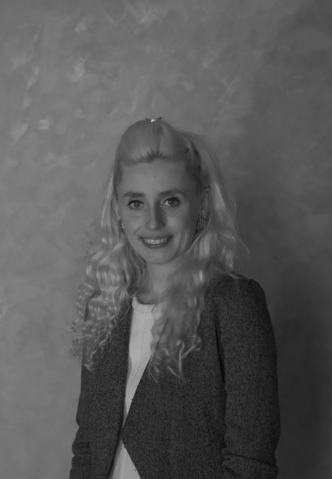 Laura AGRINIER